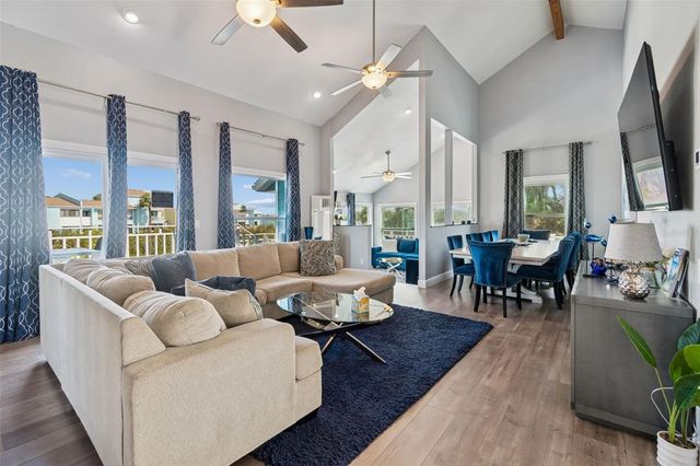 330 6TH AVENUE, Indian Rocks Beach, FL 33785