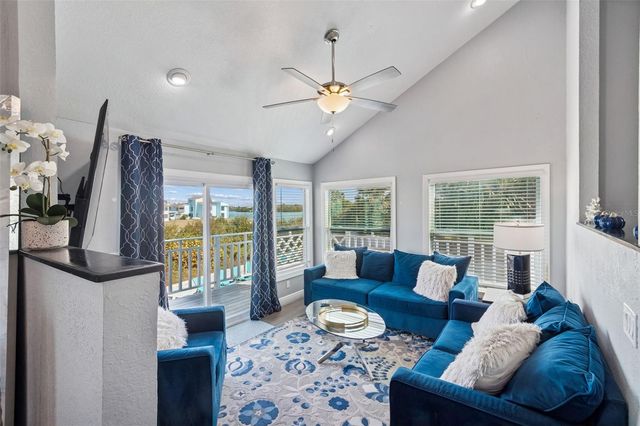 330 6TH AVENUE, Indian Rocks Beach, FL 33785