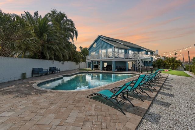 330 6TH AVENUE, Indian Rocks Beach, FL 33785