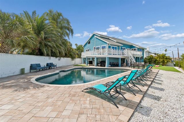 330 6TH AVENUE, Indian Rocks Beach, FL 33785