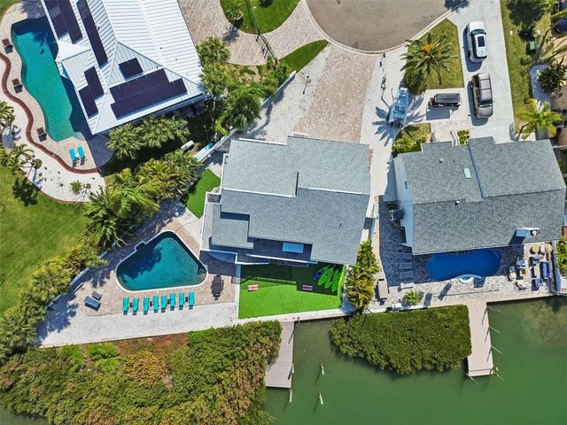 330 6TH AVENUE, Indian Rocks Beach, FL 33785