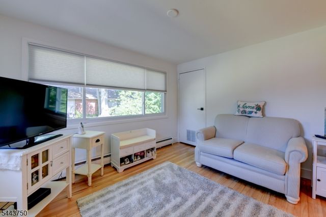 1 Dove, Manchester Twp., NJ 08759