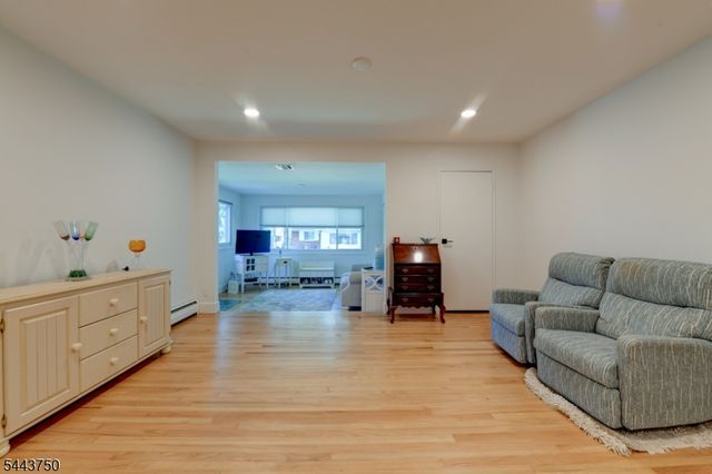 1 Dove, Manchester Twp., NJ 08759