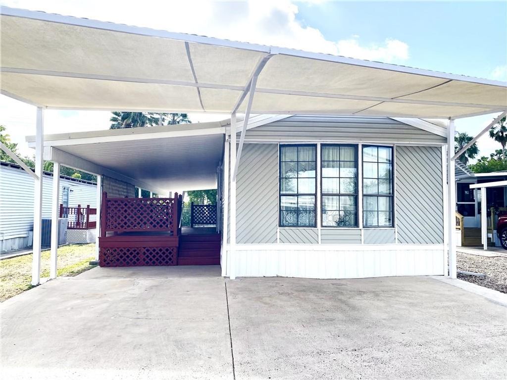 720 Tropical Circle Drive, Mission, TX 78572