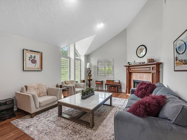 13710 Lost Creek Road, Tomball, TX 77375