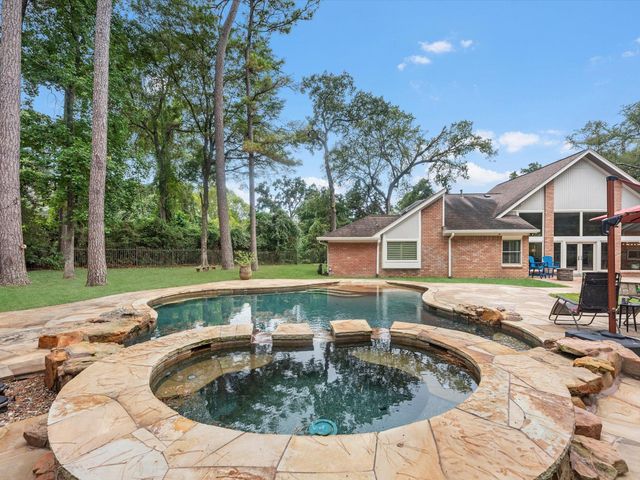 13710 Lost Creek Road, Tomball, TX 77375