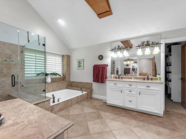 13710 Lost Creek Road, Tomball, TX 77375