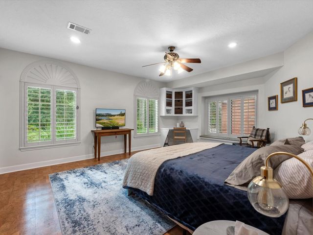 13710 Lost Creek Road, Tomball, TX 77375