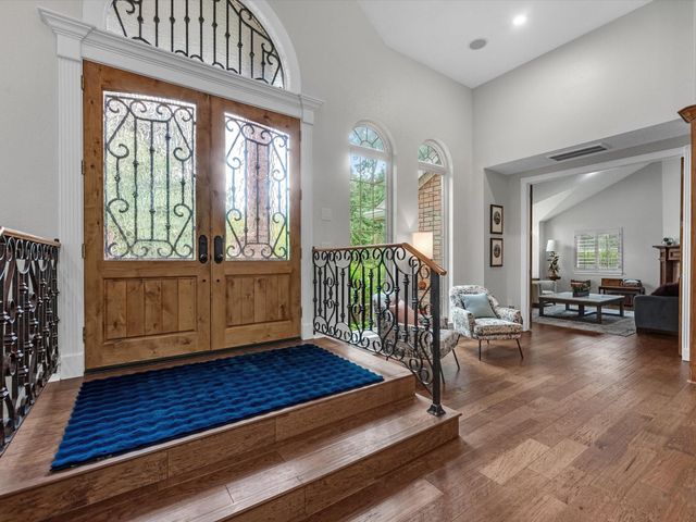 13710 Lost Creek Road, Tomball, TX 77375