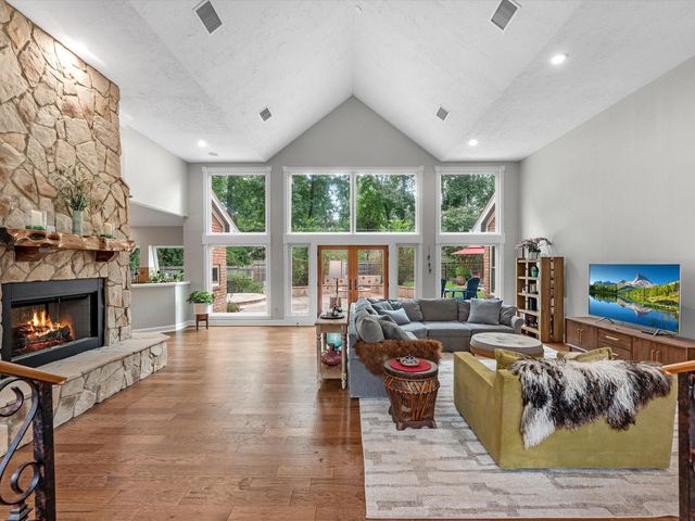 13710 Lost Creek Road, Tomball, TX 77375