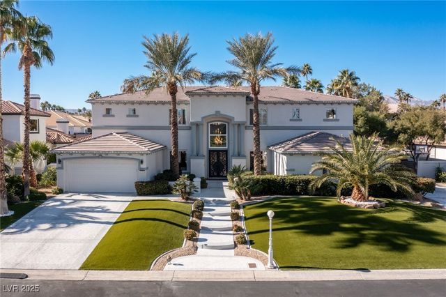 1901 Newport Bay Drive, Las Vegas, NV 89117