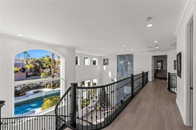 1901 Newport Bay Drive, Las Vegas, NV 89117