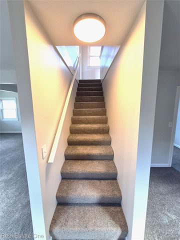 51 Elizabeth Street, River Rouge, MI 48218