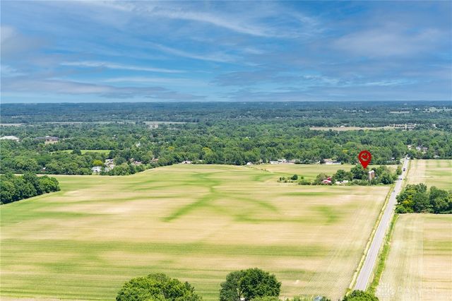 525 Ginghamsburg Frederick Road, Tipp City, OH 45371