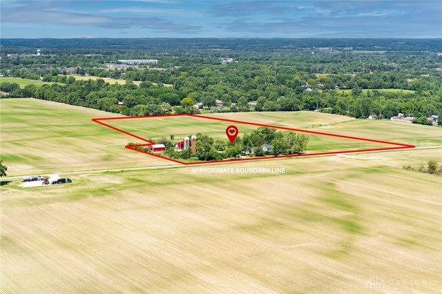 525 Ginghamsburg Frederick Road, Tipp City, OH 45371