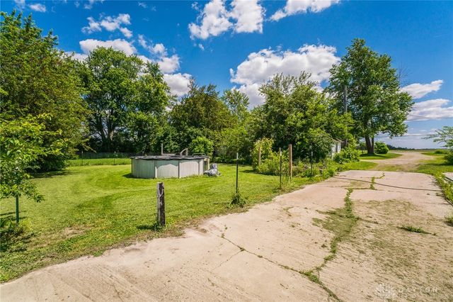 525 Ginghamsburg Frederick Road, Tipp City, OH 45371
