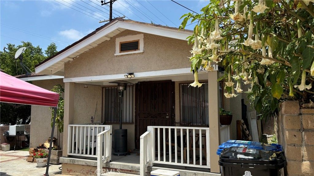 2805 Future, Los Angeles, CA 90065
