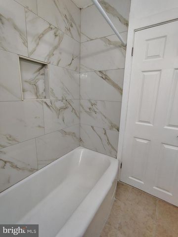 7129 BUIST AVE, Philadelphia, PA 19142