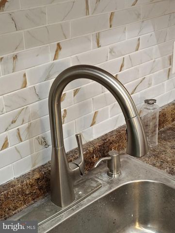 7129 BUIST AVE, Philadelphia, PA 19142