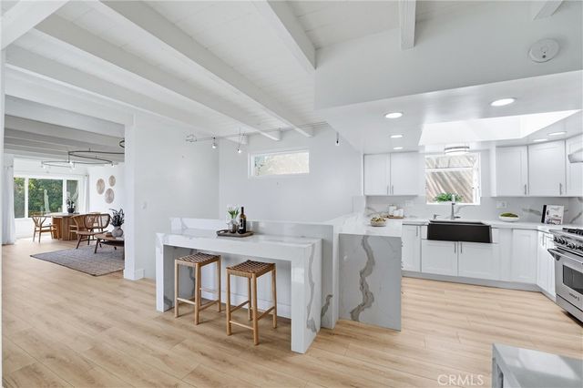 885 Tia Juana Street, Laguna Beach, CA 92651