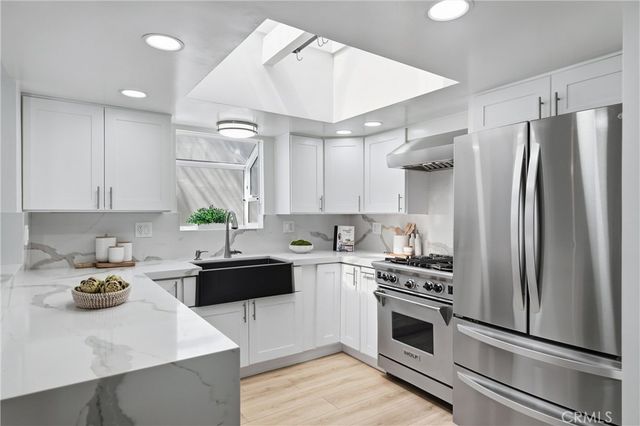 885 Tia Juana Street, Laguna Beach, CA 92651