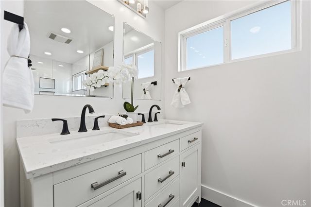 885 Tia Juana Street, Laguna Beach, CA 92651