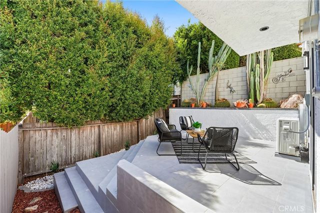 885 Tia Juana Street, Laguna Beach, CA 92651