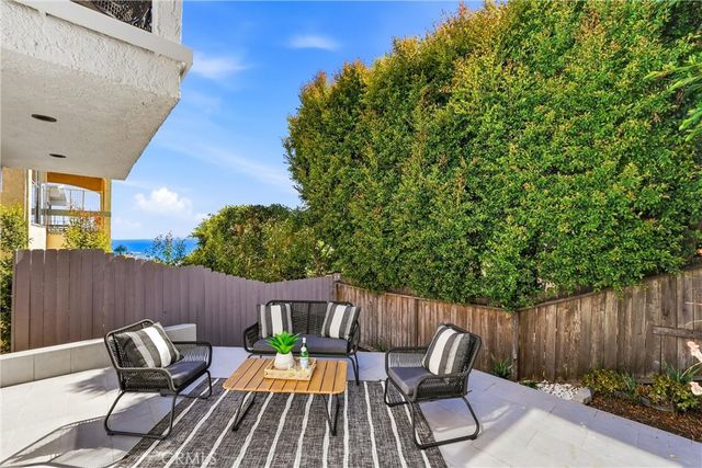 885 Tia Juana Street, Laguna Beach, CA 92651