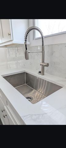 1105 Truman Street, Hammond, IN 46320