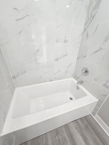 1105 Truman Street, Hammond, IN 46320