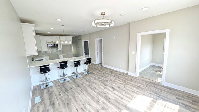 1105 Truman Street, Hammond, IN 46320