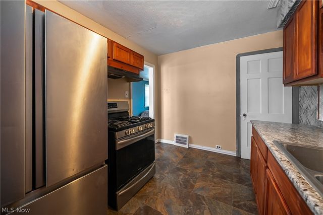 12600 Astor Avenue, Cleveland, OH 44135