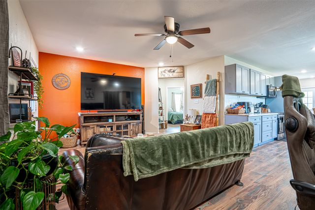 166 Private Road 1404, Morgan, TX 76671
