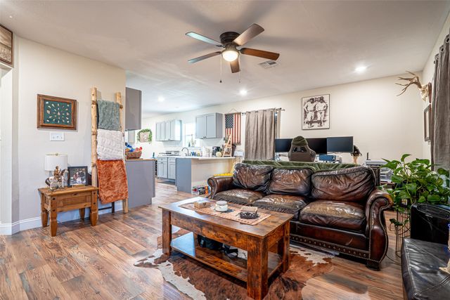 166 Private Road 1404, Morgan, TX 76671