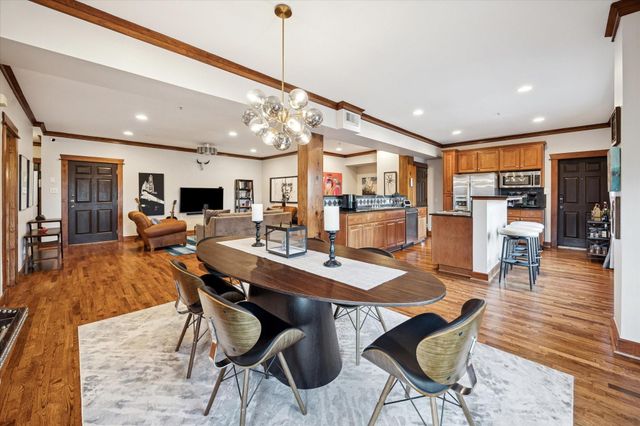 215 W Norma Street 301, Houston, TX 77009