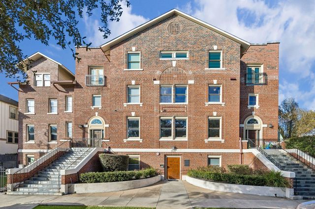 215 W Norma Street 301, Houston, TX 77009