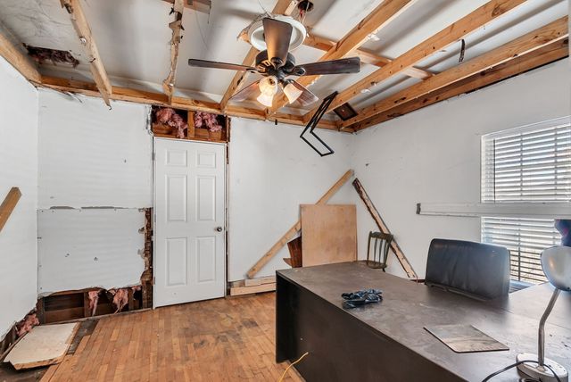 1510 S Main Street, Columbia, TN 38401