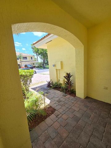 921 Imperial Lake Road, West Palm Beach, FL 33413