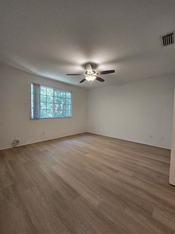 921 Imperial Lake Road, West Palm Beach, FL 33413
