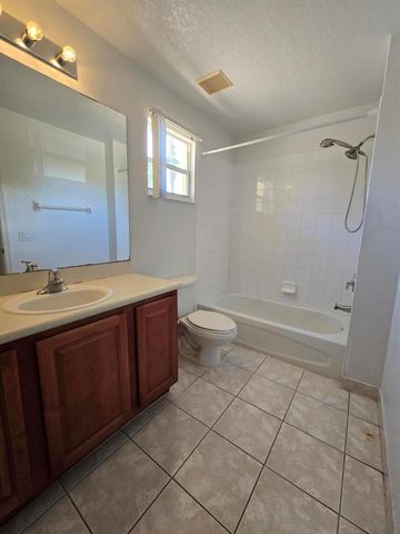 921 Imperial Lake Road, West Palm Beach, FL 33413
