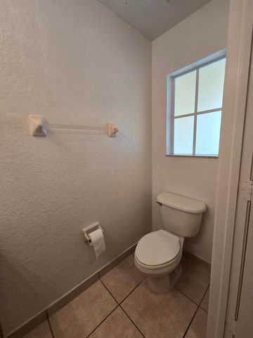 921 Imperial Lake Road, West Palm Beach, FL 33413