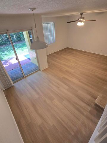 921 Imperial Lake Road, West Palm Beach, FL 33413