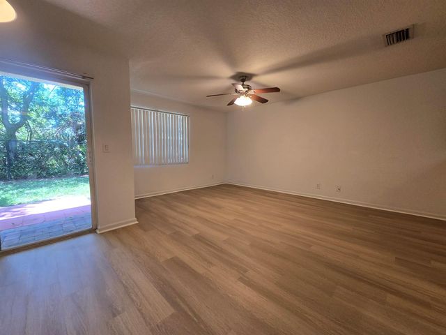 921 Imperial Lake Road, West Palm Beach, FL 33413