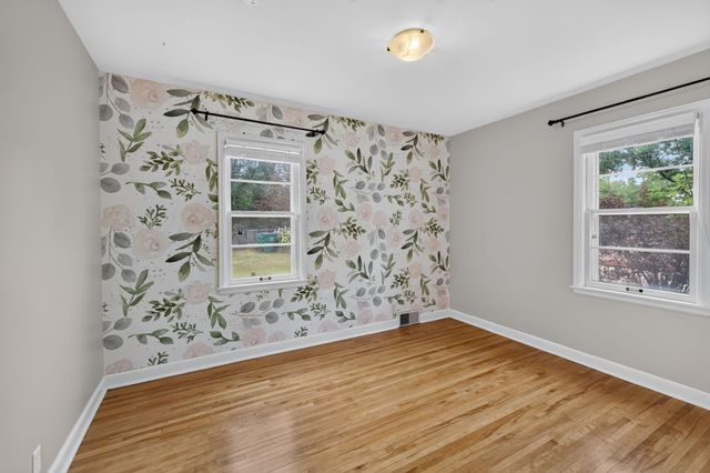 2854 Alabama Avenue S, Saint Louis Park, MN 55416