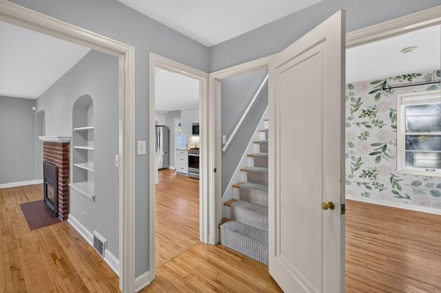 2854 Alabama Avenue S, Saint Louis Park, MN 55416