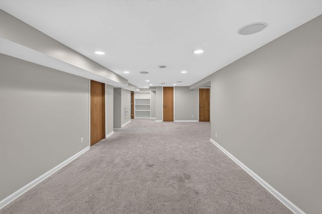 2854 Alabama Avenue S, Saint Louis Park, MN 55416