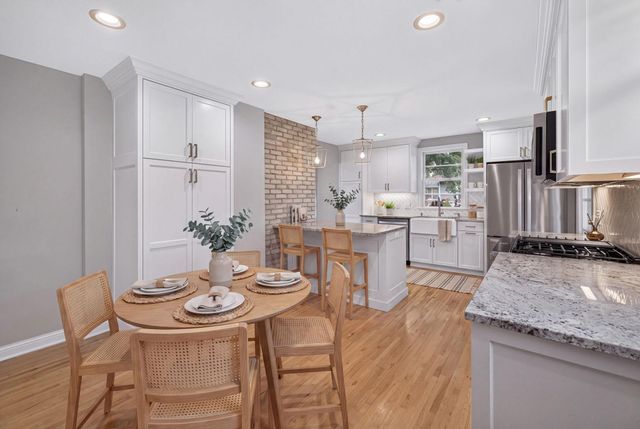 2854 Alabama Avenue S, Saint Louis Park, MN 55416