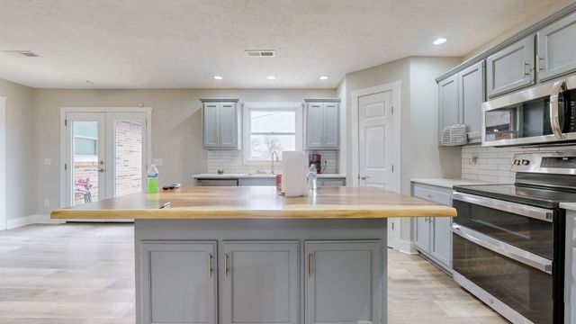 25 Phillips Rd, Lebanon, TN 37087
