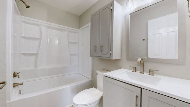25 Phillips Rd, Lebanon, TN 37087