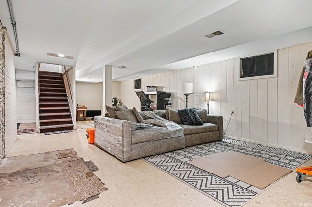 669 Waverly Road, Laporte, IN 46350